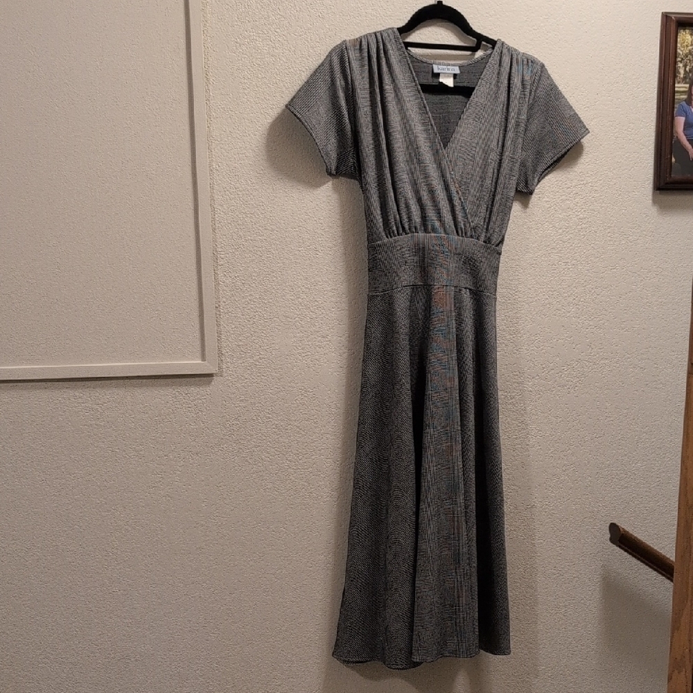 Gray A-Line Wrap Midi Dress with Tie Front